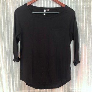Black 3/4 Sleeve Top